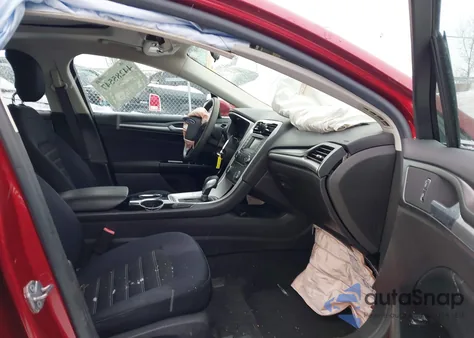 2013 Ford Fusion Se z USA, uszkodzony, nr VIN 3FA6P0H74DR213231